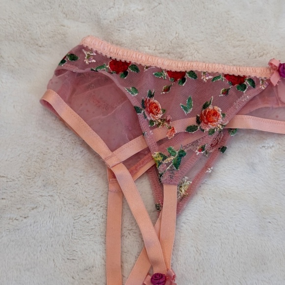 New! For Love & Lemons Eloise Embroidered Floral Dot Garter Belt 31673 - Picture 7 of 13